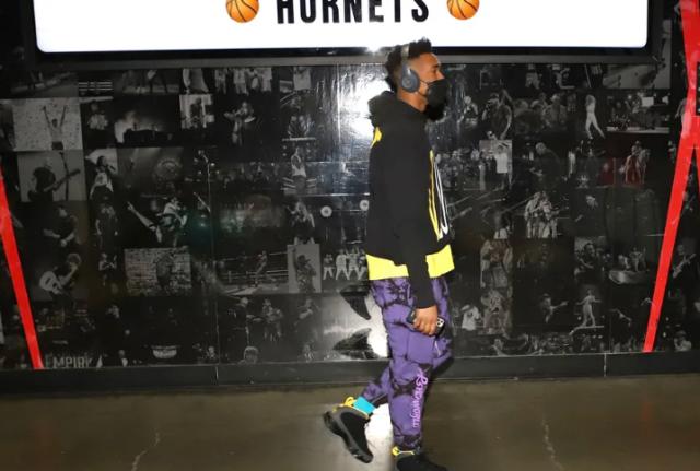 NBA赛事-完美适配紫金！蒙克希望在詹眉韦身边扮演刺客